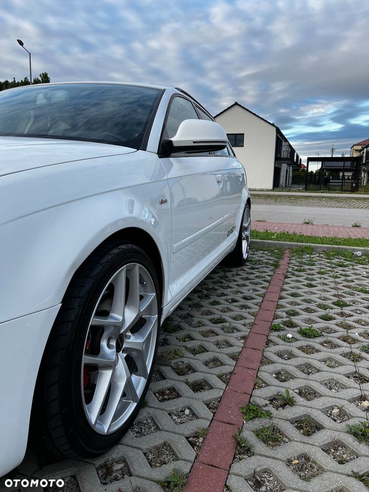 Audi A3 2.0 TDI DPF quattro S line Sportpaket - 4