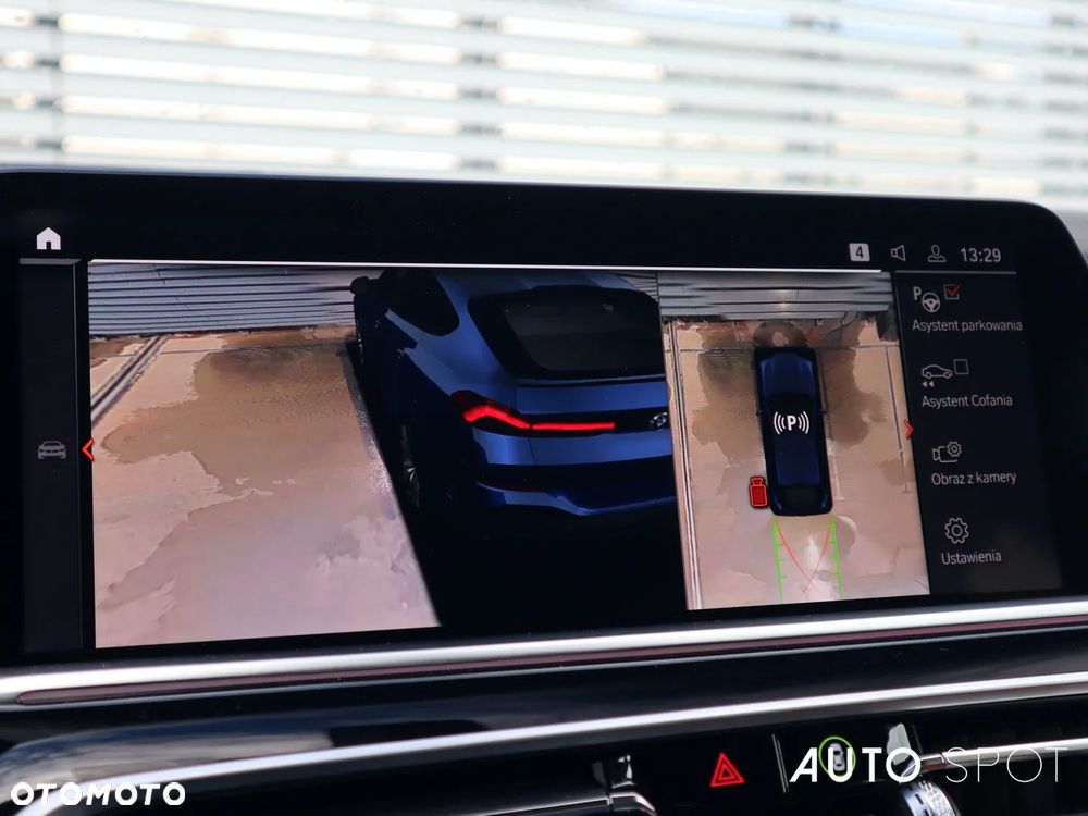 BMW X6 M50i - 27