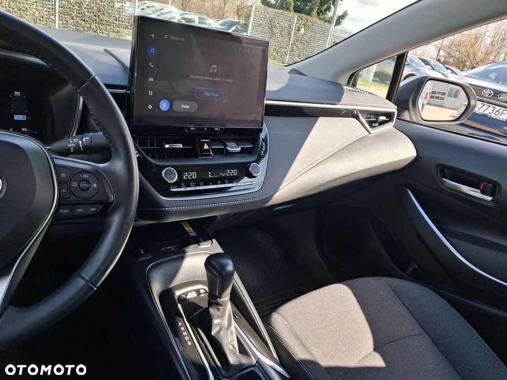 Toyota Corolla 1.8 Hybrid Comfort - 12