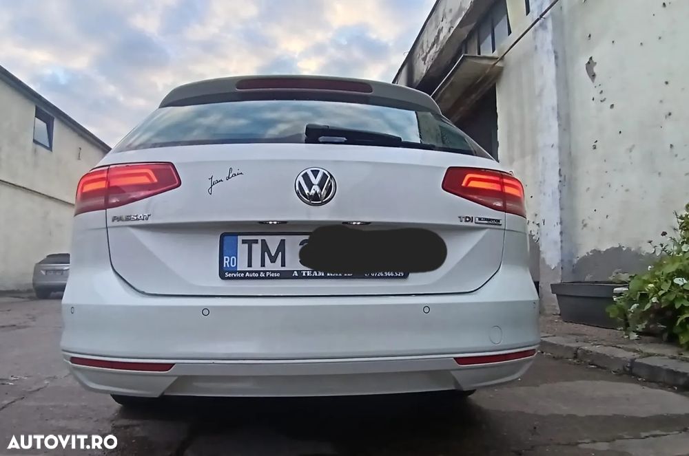 Volkswagen Passat Variant 1.6 TDI SCR BlueMotion Trendline - 4