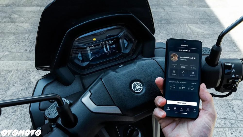Yamaha NMAX - 4