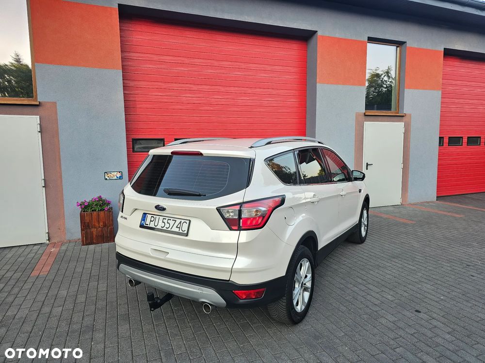 Ford Kuga 2.0 TDCi FWD Titanium - 16