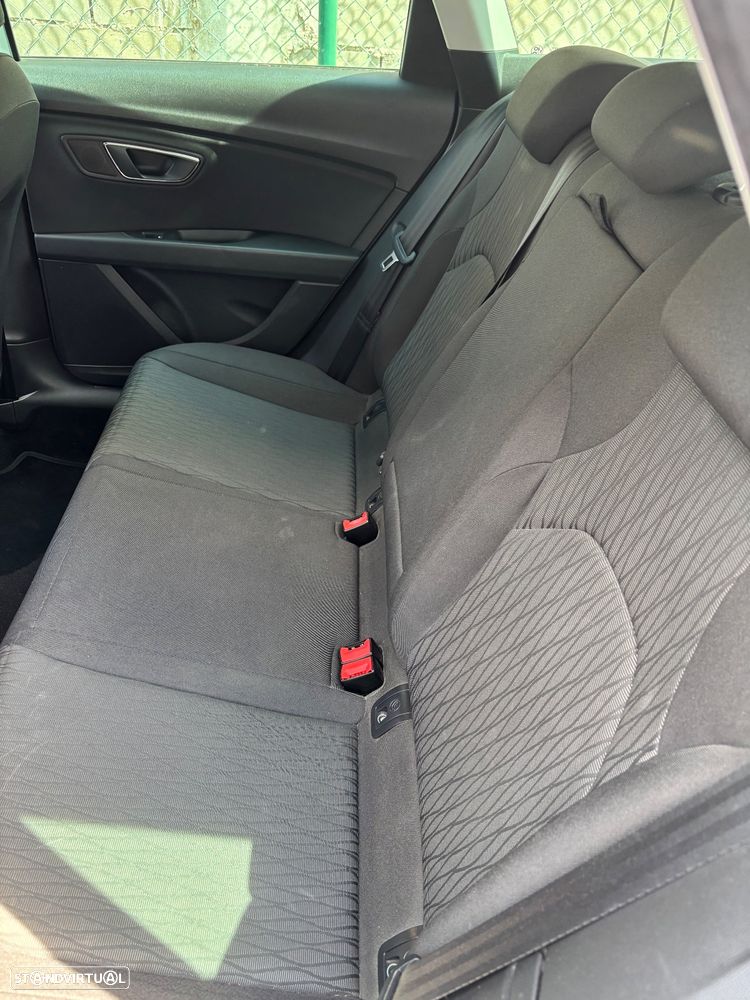 SEAT Leon ST 1.6 TDI Style Ecomotive - 3