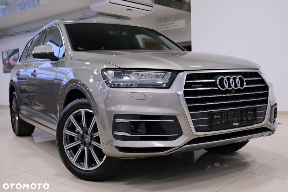 Audi Q7 - 4