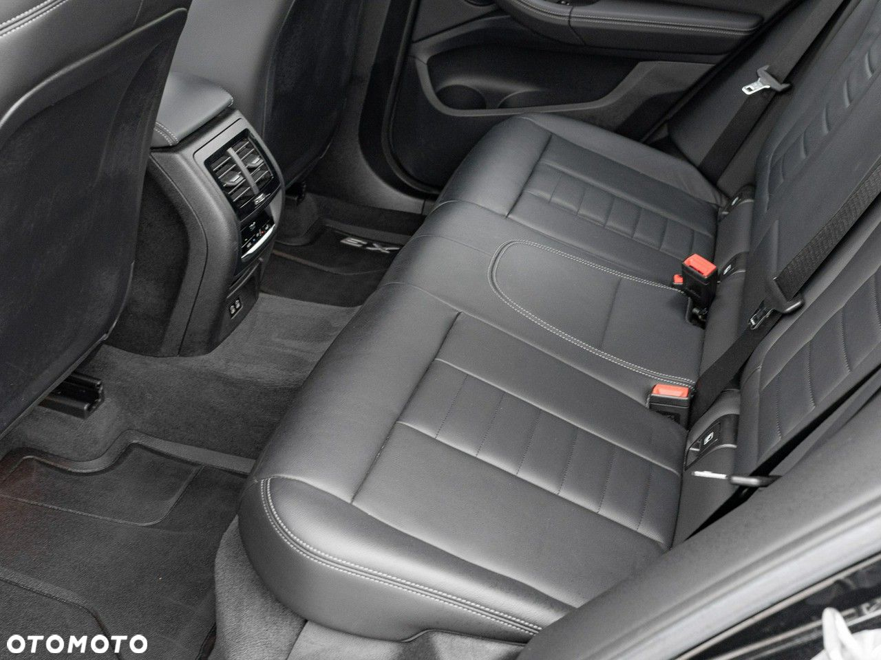 BMW X3 - 25