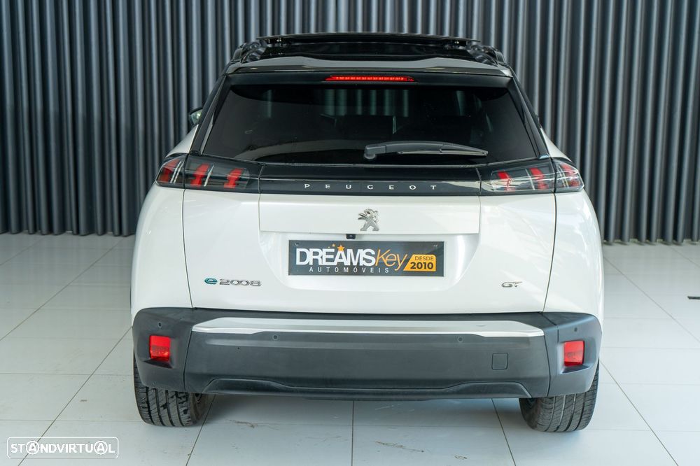 Peugeot e-2008 50 kWh GT Pack - 3