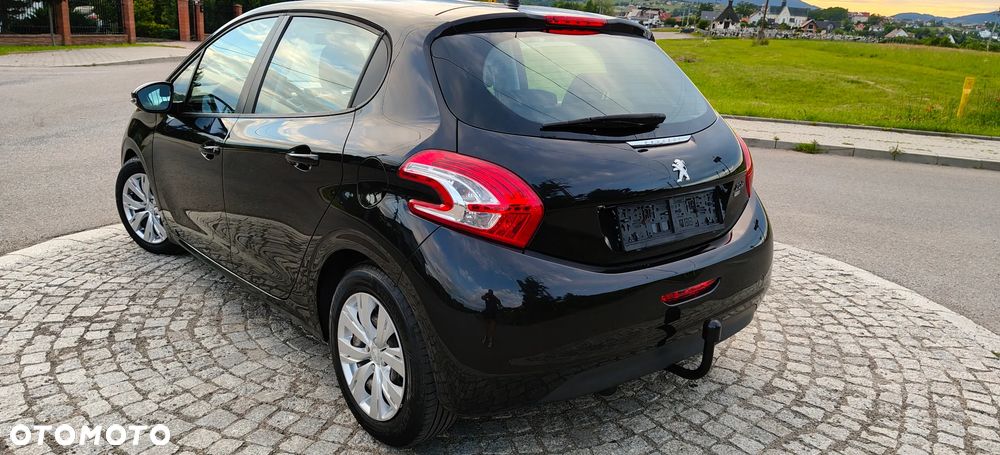 Peugeot 208 - 7