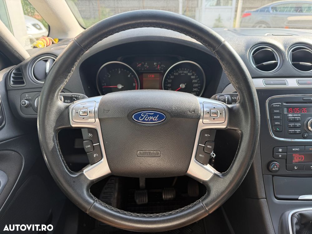 Ford S-Max 2.0 TDCi DPF Titanium - 7