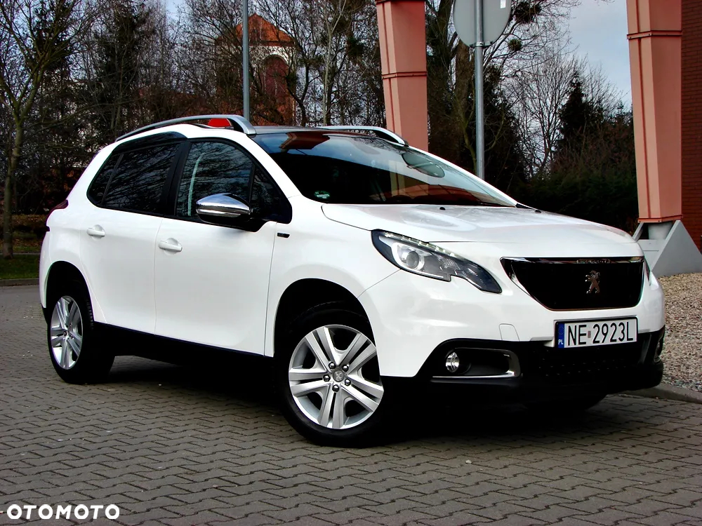 Peugeot 2008 1.2 Pure Tech Style EU6 - 2