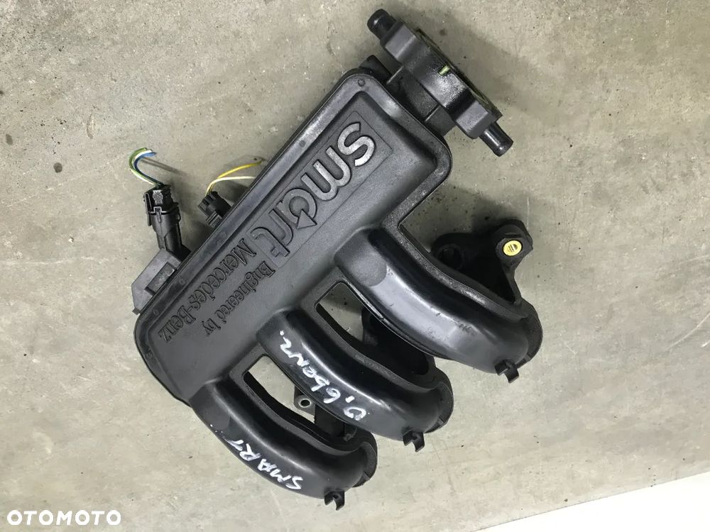 Kolektor ssący smart fortwo 450 0,6T benzyna dolotowy map sensor 1285100674 A1601410201 - 2