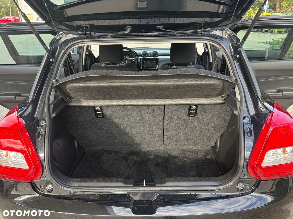 Suzuki Swift 1.2 Dualjet Allgrip Comfort - 10