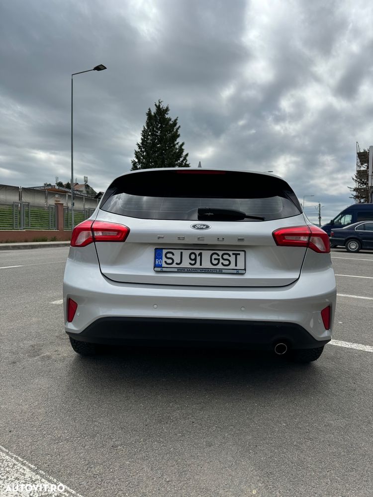 Ford Focus - 7