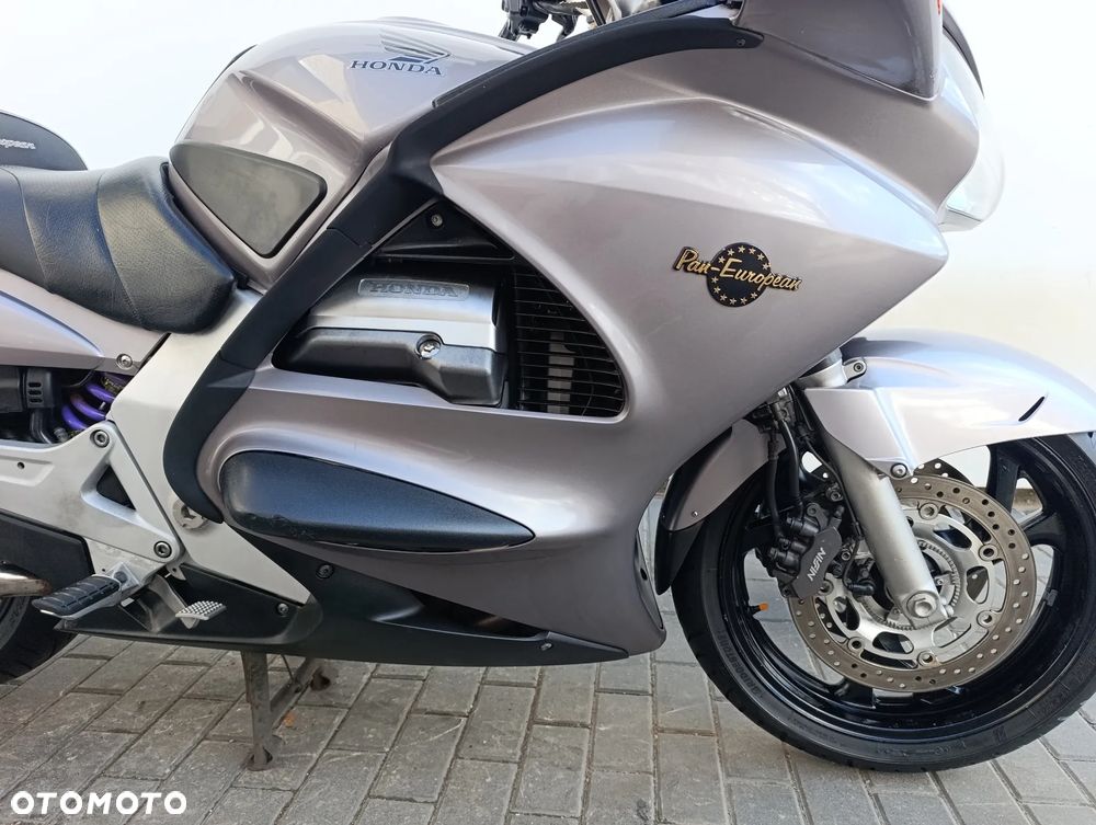 Honda ST - 33