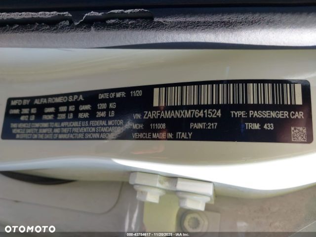 Alfa Romeo Giulia - 9