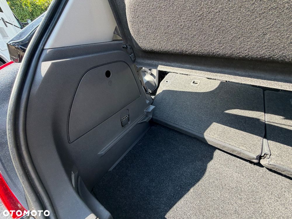 Opel Corsa 1.4 Cosmo - 6