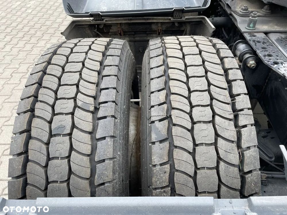 MAN TGX 18.470 4x2 BL SA - 12