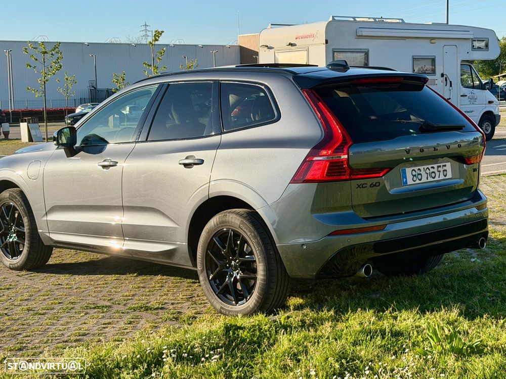 Volvo XC 60 2.0 T8 PHEV Momentum AWD - 2