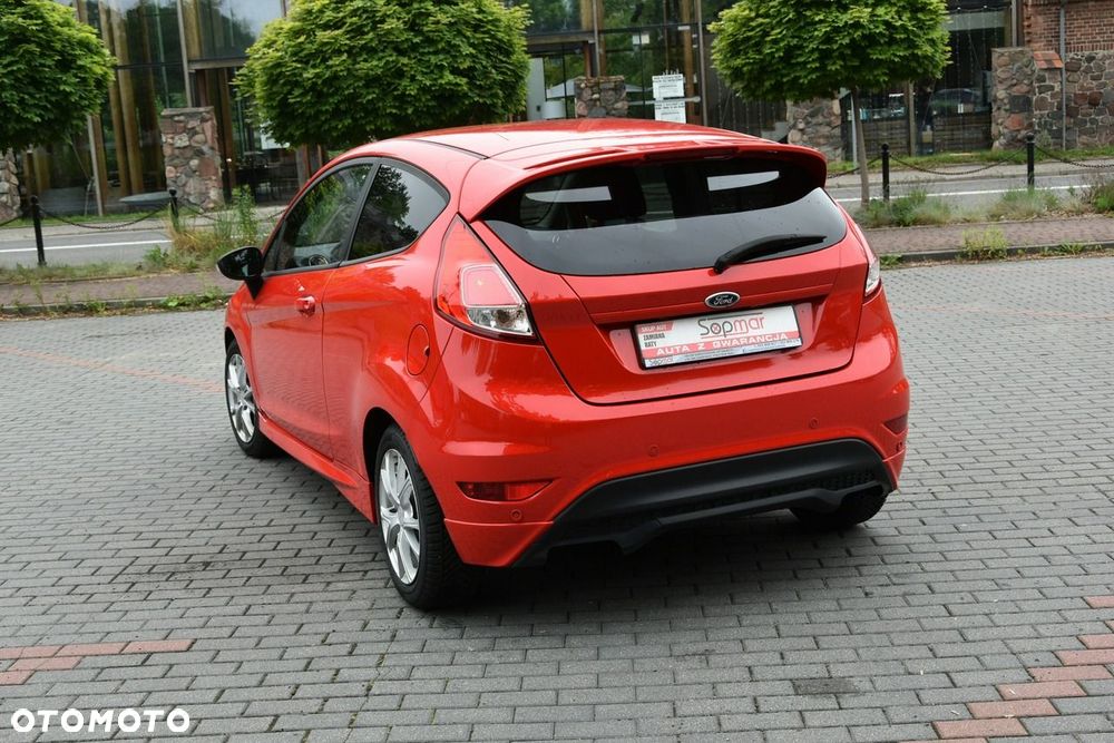 Ford Fiesta 1.6 TDCi Sport - 17