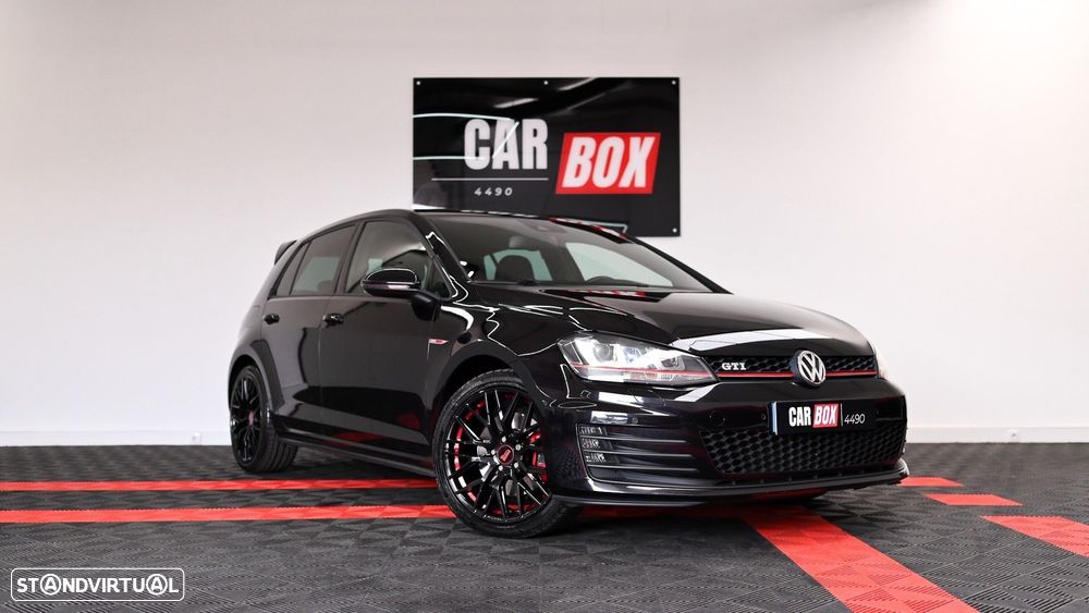 VW Golf 2.0 TSi GTi DSG - 1