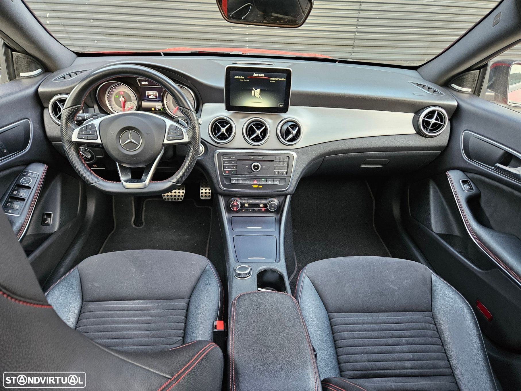 Mercedes-Benz CLA 220 d Shooting Brake AMG Line Aut. - 37