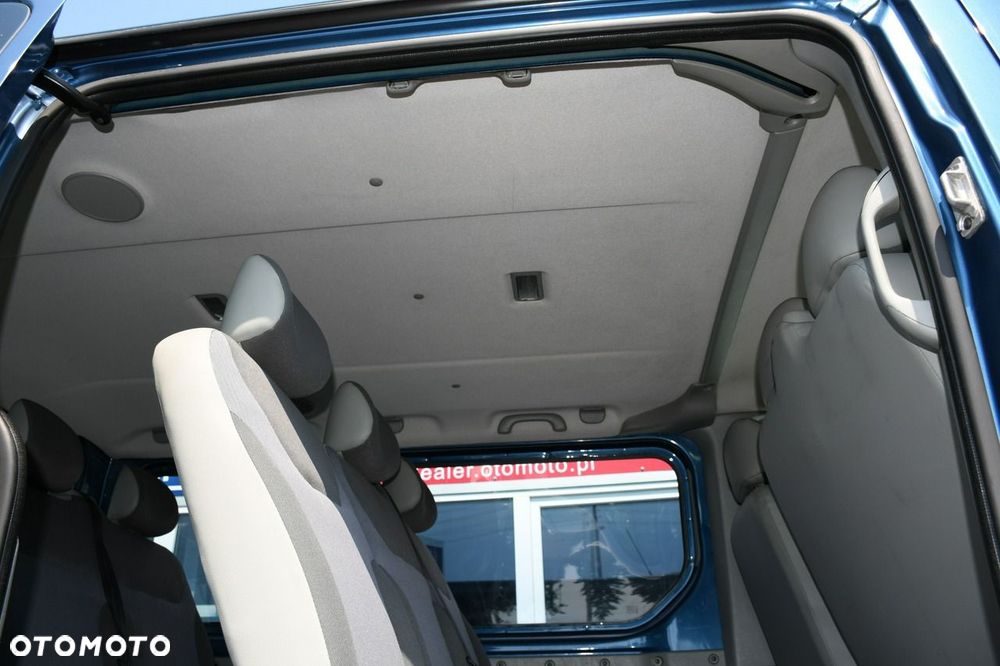 Opel Vivaro - 30