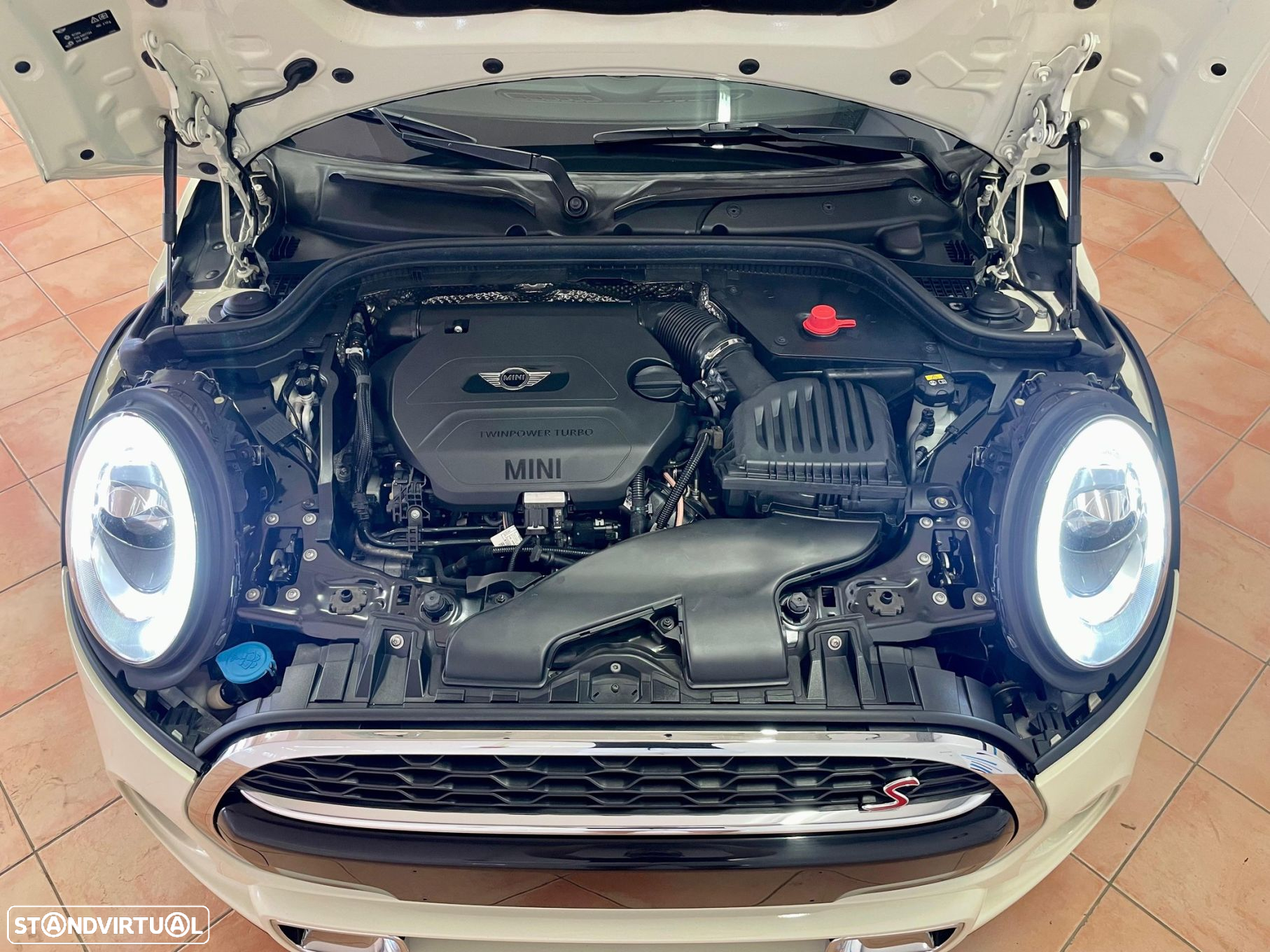 MINI Cabrio Cooper SD Auto - 40