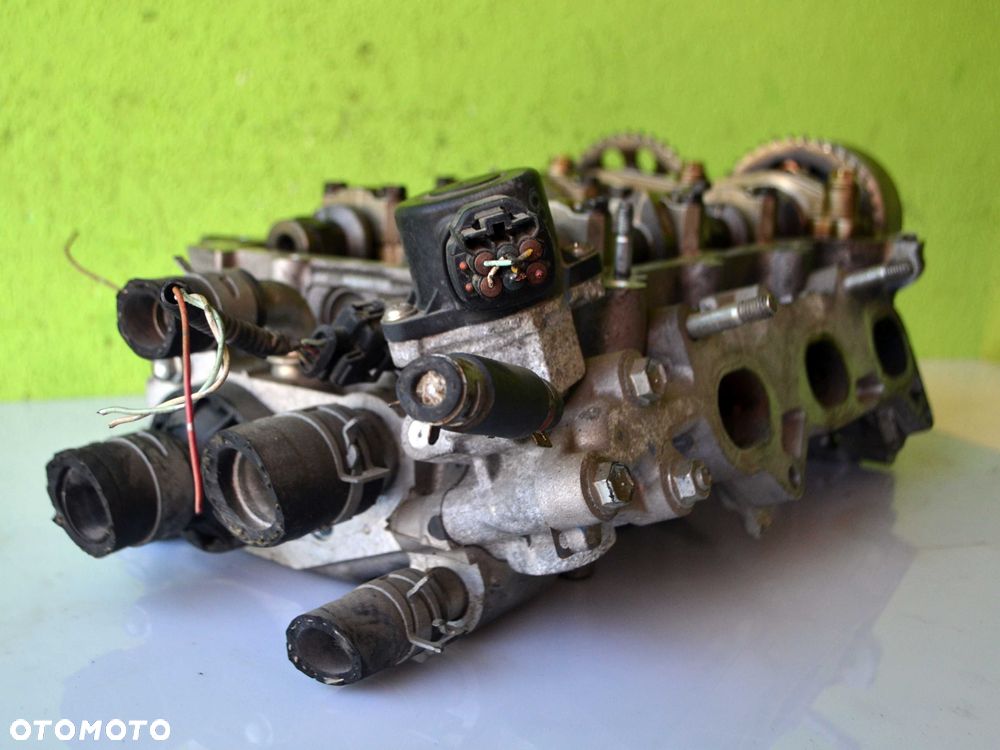 Głowica Silnika Toyota AYGO YARIS IQ Citroen  C1 PEUGEOT 107 1.0 12V - 5