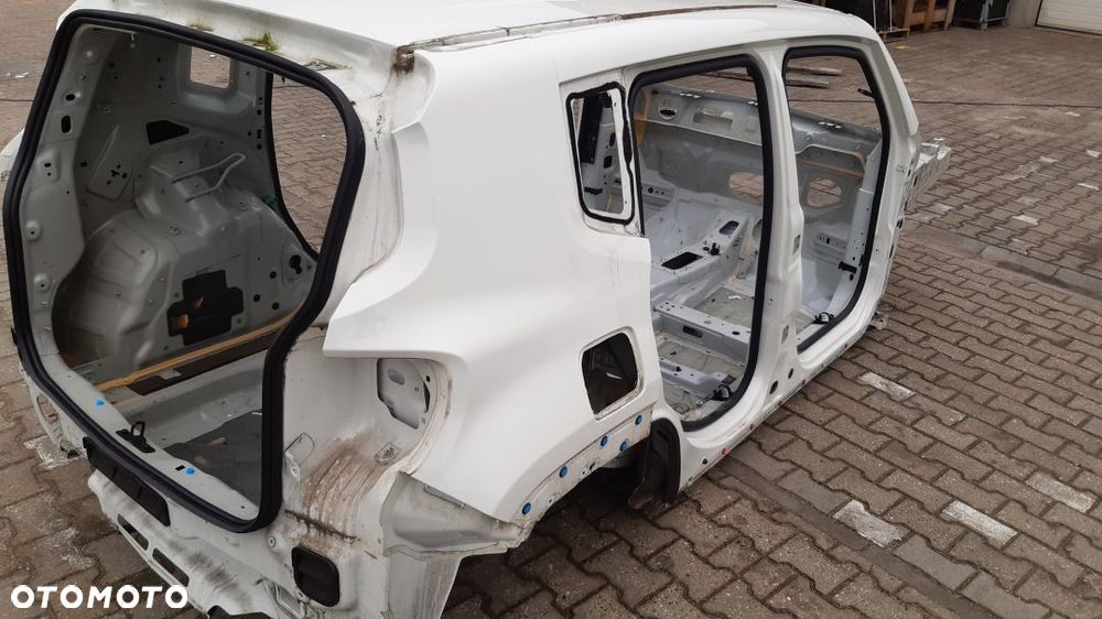 JEEP RENEGADE ĆWIARTKA PRAWA TYŁ 296