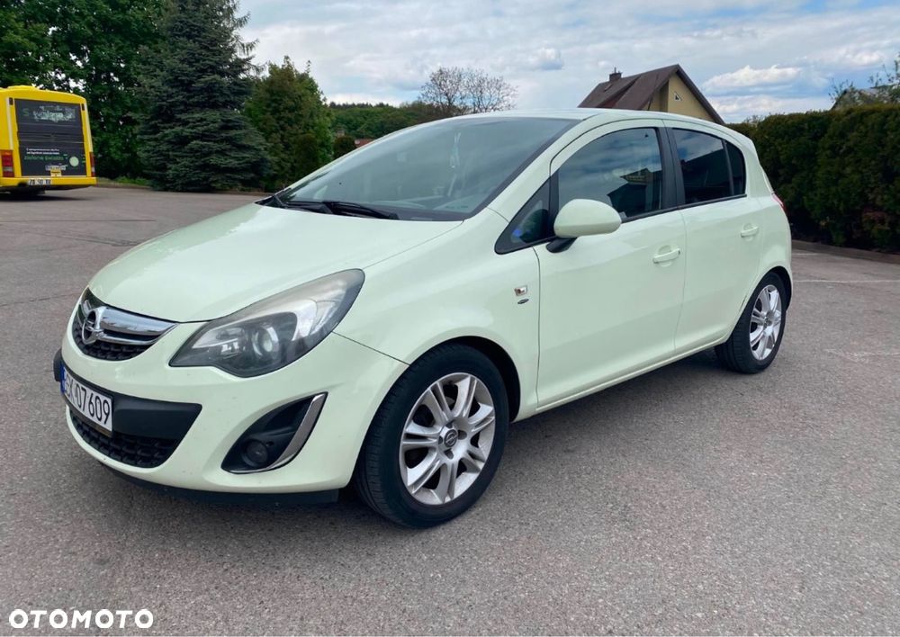 Opel Corsa - 1