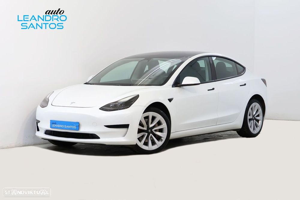 Tesla Model 3 Standard Range Plus RWD - 2