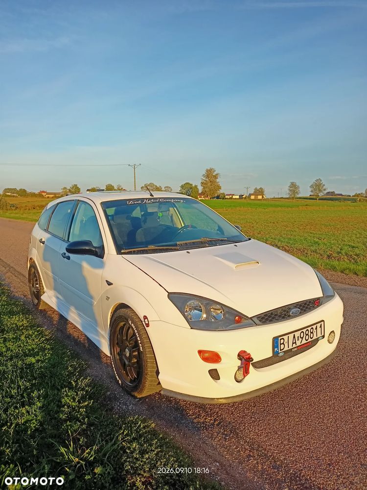 Ford Focus - 6