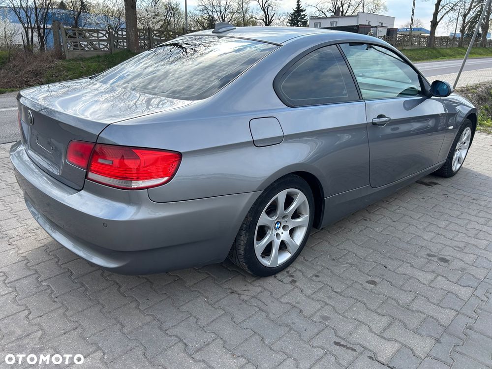 BMW Seria 3 - 23