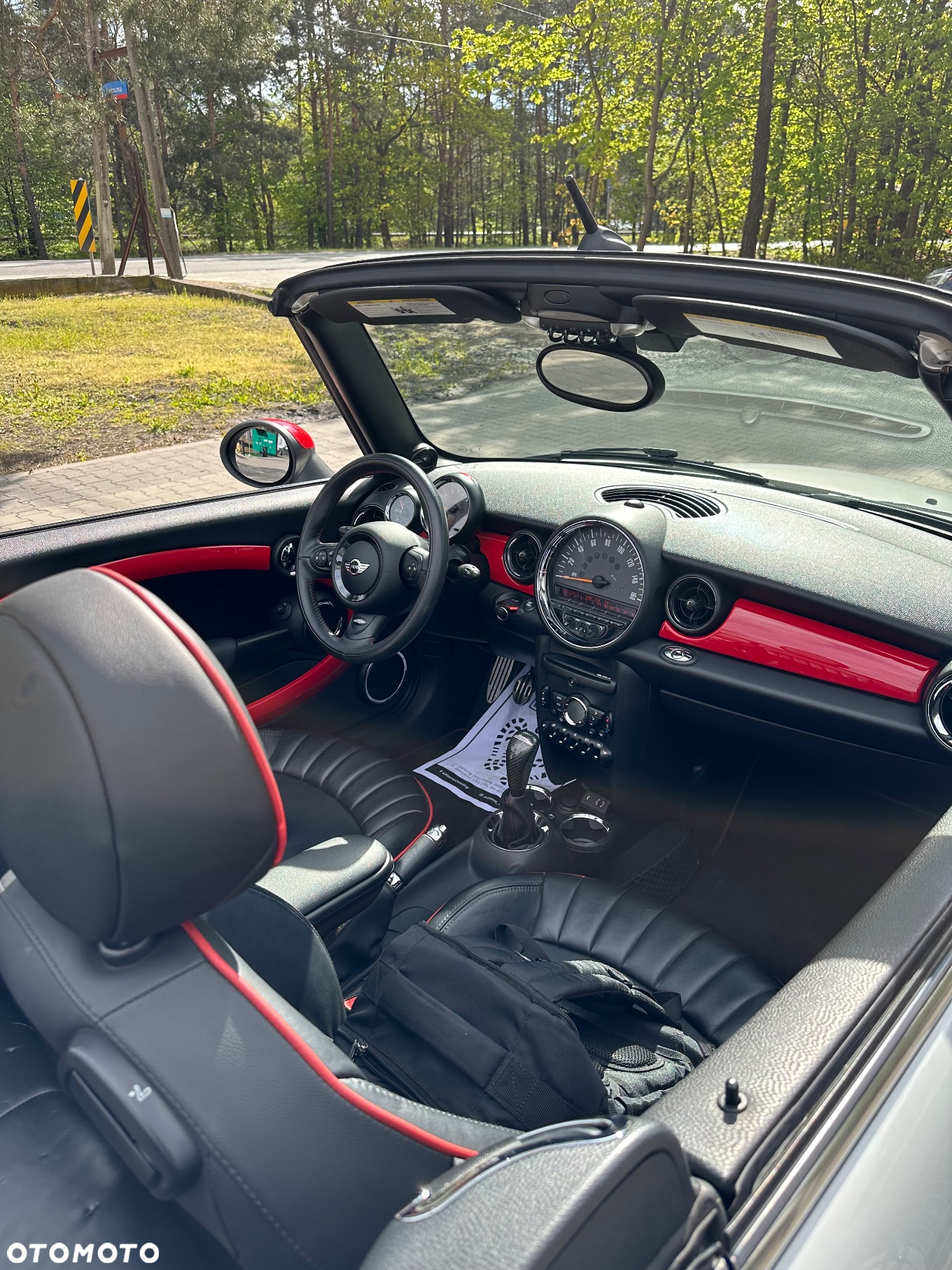 MINI John Cooper Works Cabrio - 10