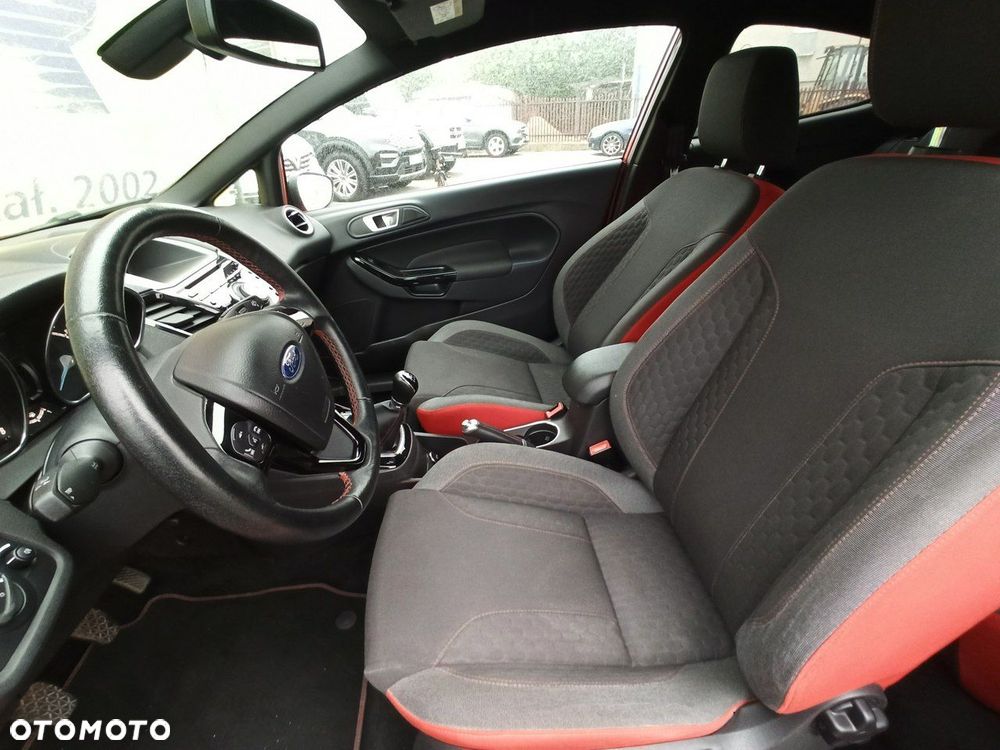 Ford Fiesta 1.0 EcoBoost S&S ST-LINE - 7