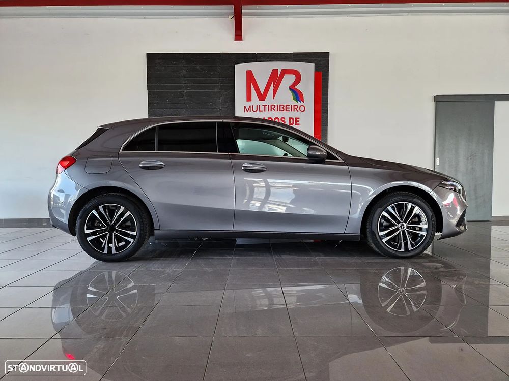 Mercedes-Benz A 250 e - 4