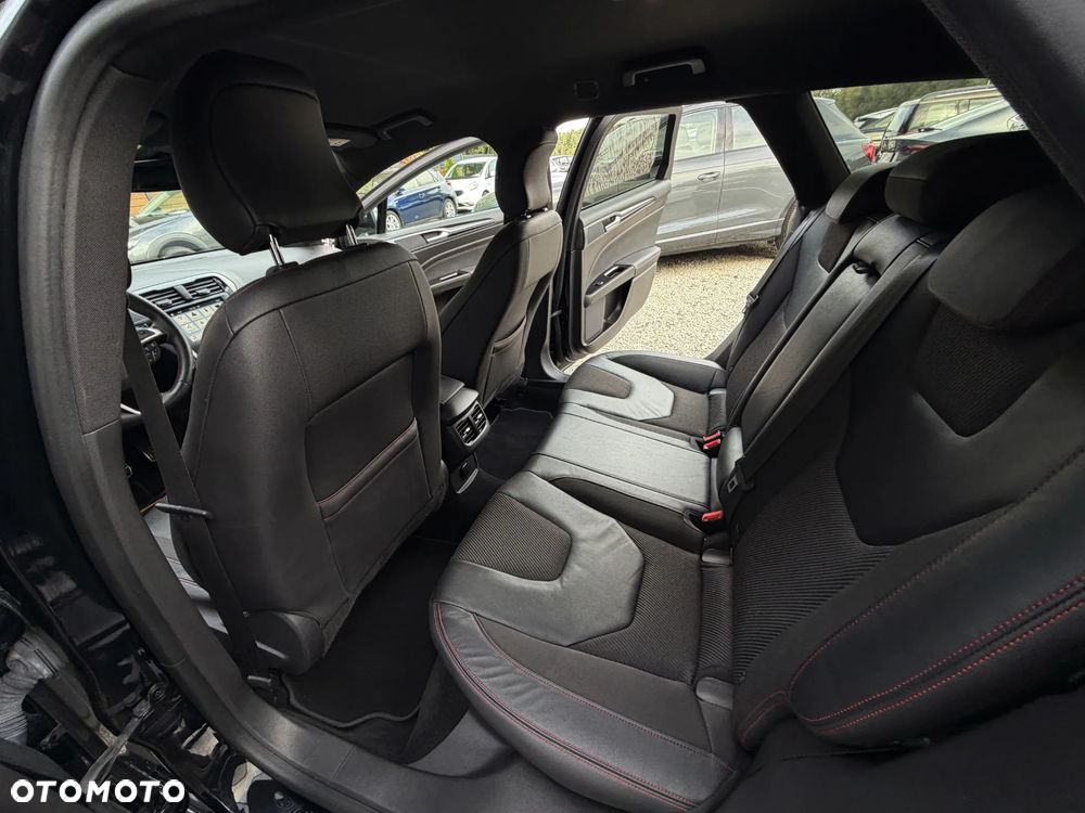Ford Mondeo 2.0 TDCi ST-Line PowerShift - 20