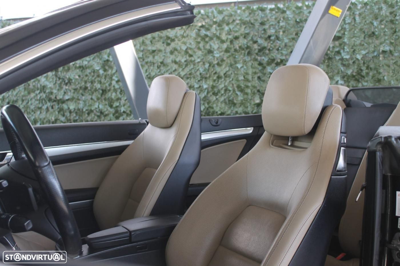 Mercedes-Benz E 250 CGi Avantgarde BlueEfficiency Auto - 12