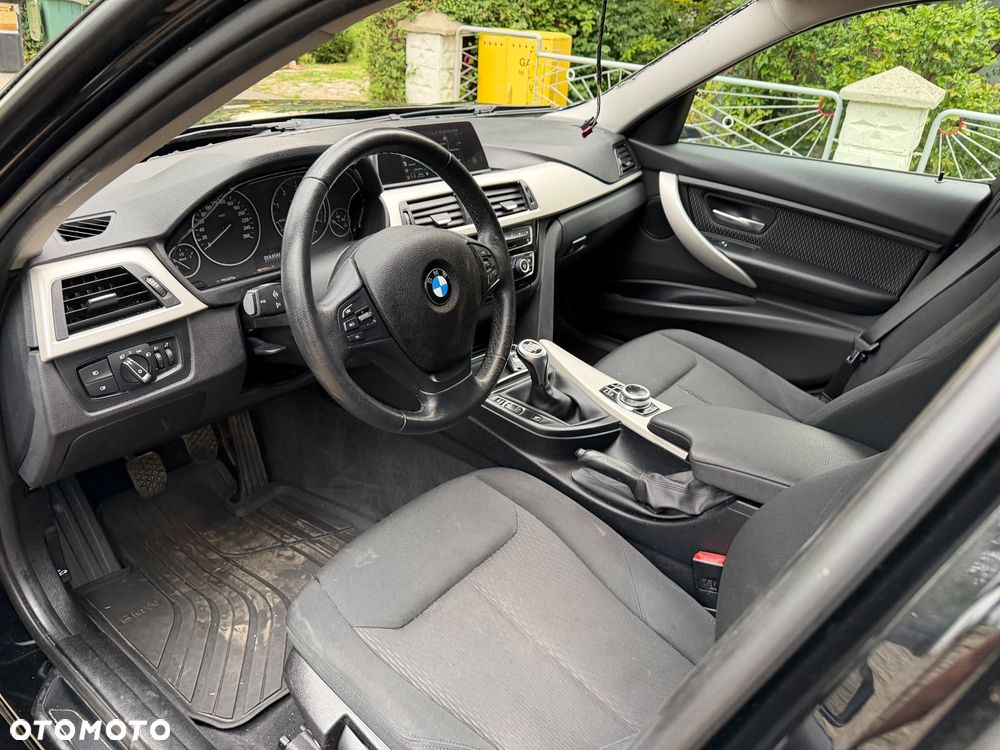 BMW Seria 3 318d Business Edition - 9