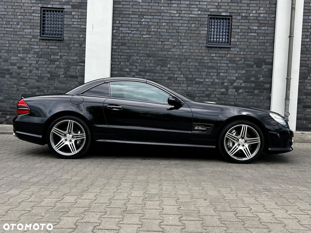 Mercedes-Benz SL 63 AMG - 26