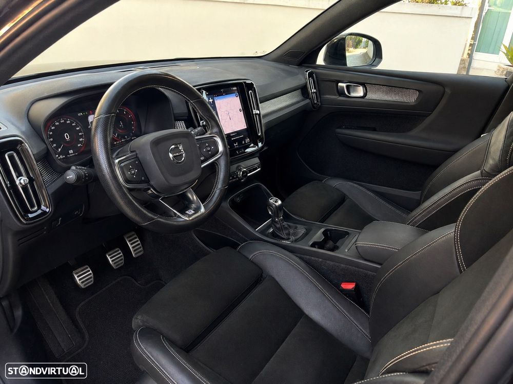 Volvo XC 40 1.5 T3 R-Design - 4