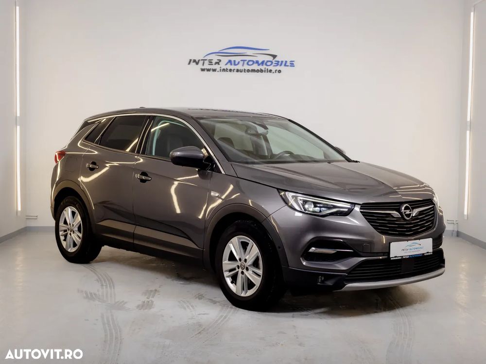 Opel Grandland X 1.2 Turbo START/STOP Elegance - 2