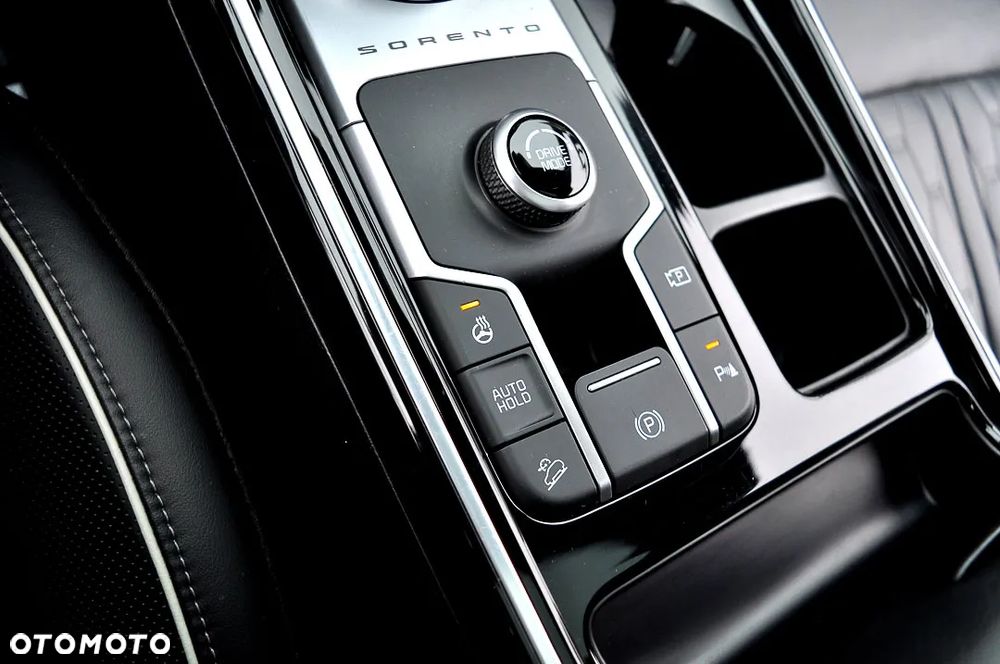 Kia Sorento 1.6 T-GDI HEV Prestige Line 7os - 30