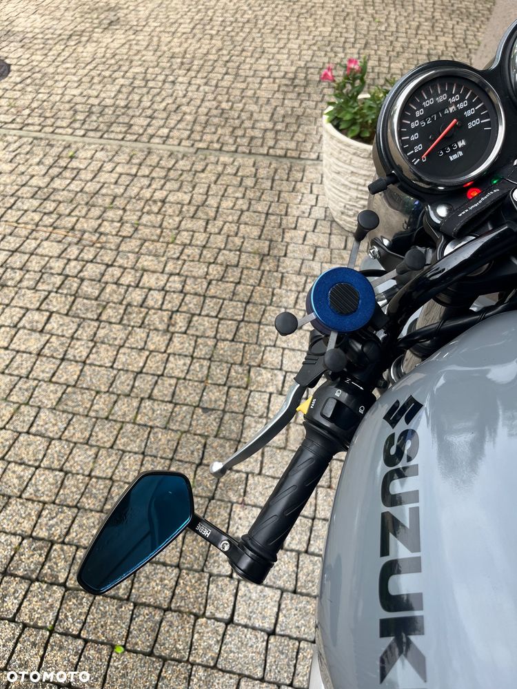 Suzuki GS - 20