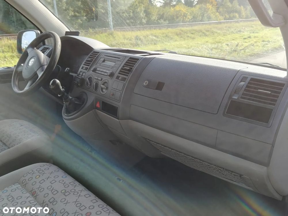 Volkswagen Transporter - 16