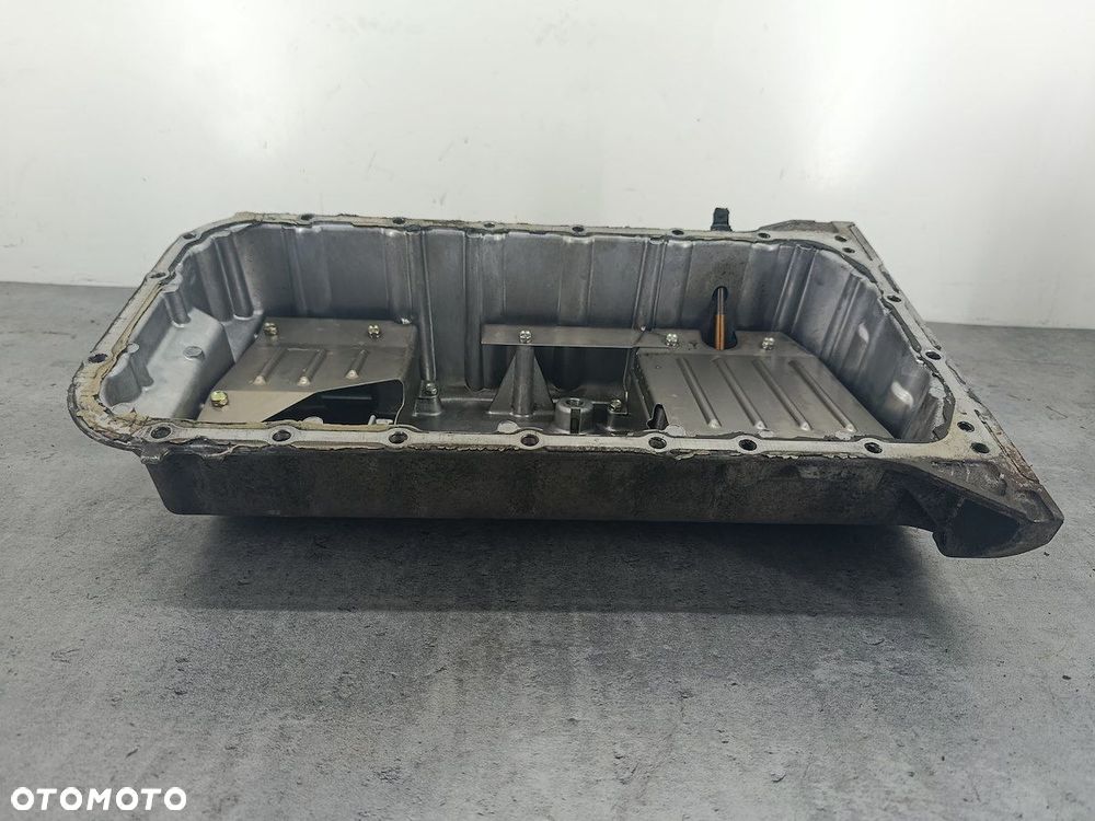 MISKA OLEJOWA RENAULT MASTER II FL 3.0 DCI - 4