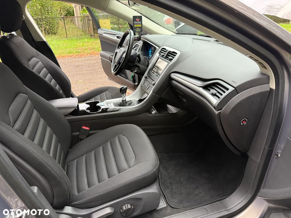 Ford Mondeo 2.0 TDCi ECOnetic Edition - 32