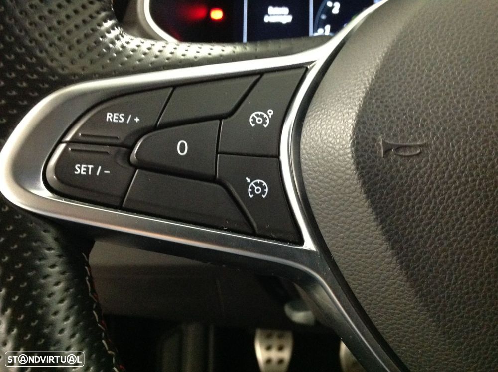 Renault Clio 1.0 TCe RS Line - 39