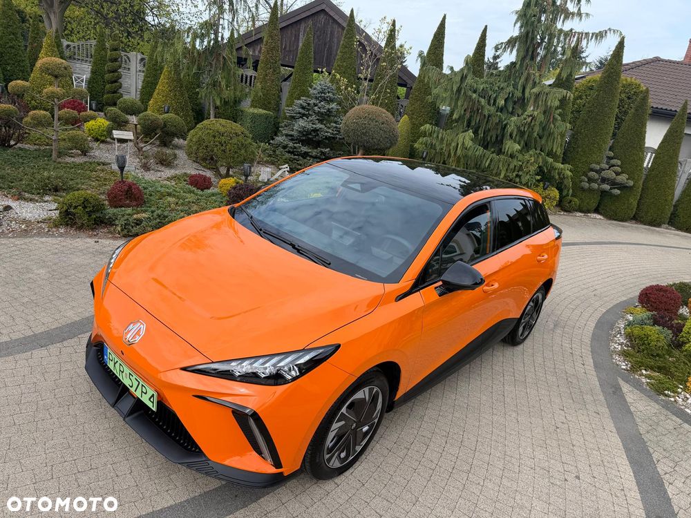 MG 4 Luxury 64 kWh - 22