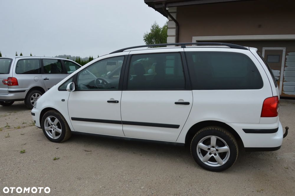 Volkswagen Sharan 1.9 TDI Trendline - 3