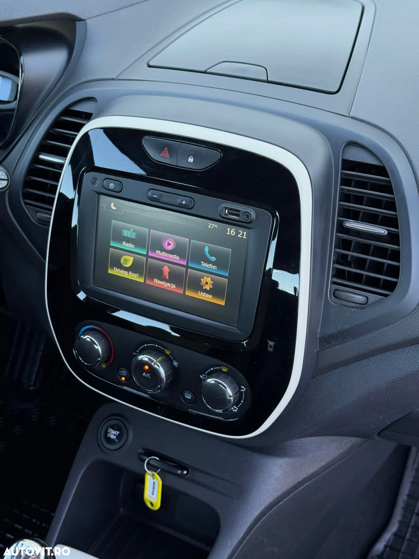 Renault Captur TCe Life - 11